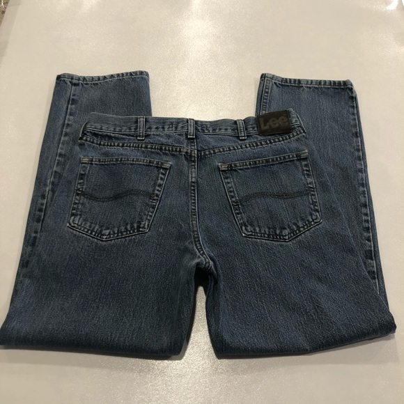 2 PAIR MEN’S LEE JEANS REG FIT STRAIGHT LEG 34x30 - Picture 3 of 7